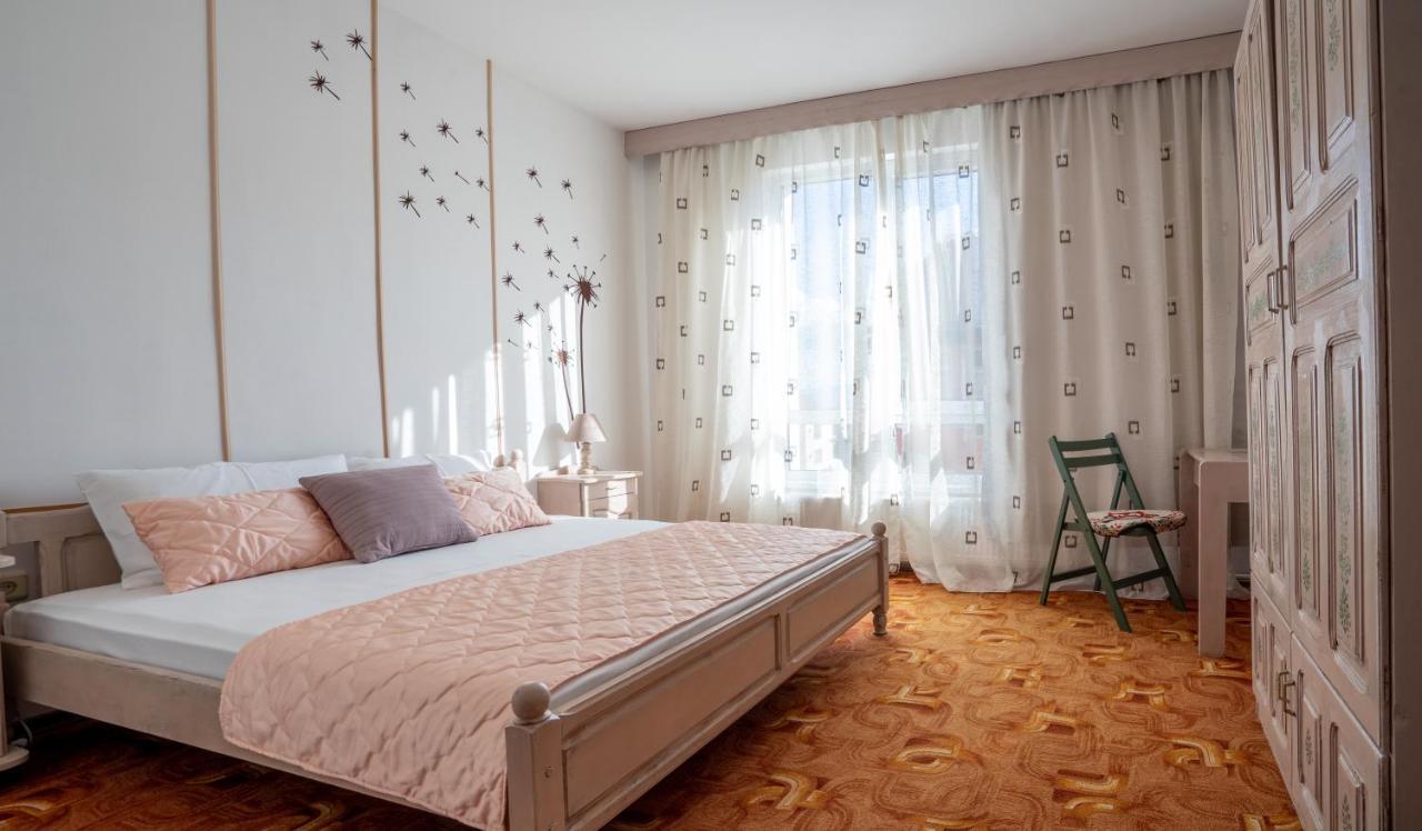 Къща За Гости Арт Хаус - Юг/ Art House - South Sandanski Ngoại thất bức ảnh